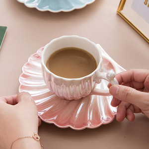 Tasse à café et soucoupe en céramique à dégradé de couleur, vente chaude, coquille de perle, pour le petit-déjeuner à la maison, tasses à thé avec plateau - Product Image 3