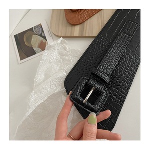 <span class=keywords><strong>Ceinture</strong></span> large à <span class=keywords><strong>boucle</strong></span> ardillon pour femmes avec élastique pour robe et manteau - Product Image 5