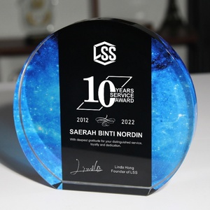 Trofeo de Cristal <span class=keywords><strong>Azul</strong></span> Nebulosa para Premio de 10 Años de Servicio, Grabado Personalizado - Regalo de Reconocimiento para Empleados Corporativos - Product Image 4