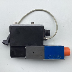 Válvula Piloto Proporcional R901318756 VT-DFPN-A-2X/G24K0/0R0V/V, Control Digital de 350 bar para Bombas Variables SY(H)DFEn - Product Image 5