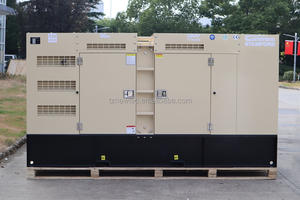 Аварийный бесшумный дизельный генератор мощностью 160 кВт 150 кВт, дизельный генератор 200 кВА с двигателем Cummins UKperkins - Product Image 4