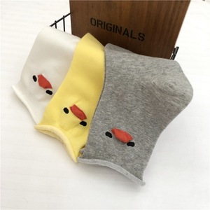 Calcetines de Algodón para <span class=keywords><strong>Mujer</strong></span> con Bordado de Patito, Estilo Japonés Kawaii, con Puño Holgado, Calcetines de Maternidad Personalizados - Product Image 4