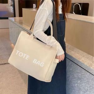 Bolso Tote de Lujo para Mujer, Bolso Tote Cruzado de Moda, de Lona con Bolsillos - Product Image 5