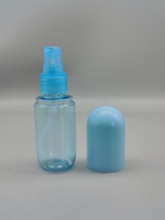 Flacon pulvérisateur en plastique PET en forme de pilule, bleu clair macaron, rechargeable, à brume fine, pour liquide anti-moustiques et tonique facial