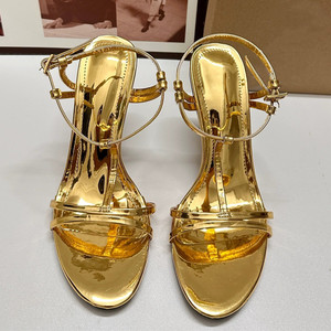 Élégantes sandales dorées à talons hauts pour femmes, style décontracté, bout ouvert, talon aiguille, idéales pour l'extérieur - Product Image 3