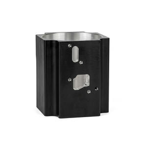 Pieza Eléctrica Ligera de Aluminio 6061 7075 Mecanizada con Precisión CNC, con Tecnología de Superficie Anodizada, Fabricada en Vietnam - Product Image 1