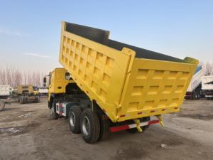 Camion benne HOWO 6x4 neuf avec 10 roues, 45 tonnes, haute qualité. Moteur Weichai. - Product Image 3
