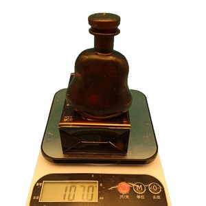 Nouveaux produits transfrontaliers : Jouet de décompression à rebond lent, anti-stress, en forme de vin, whisky, ou malt, avec fonction de pincement. - Product Image 5