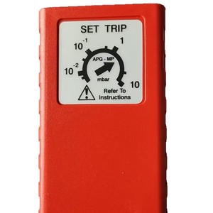 Manómetro de Vacío Edwards APG-MP-NW16 D02185000, Modelo Eléctrico - Product Image 4