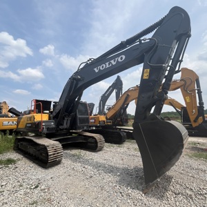 Excavatrice sur chenilles hydraulique VOLVO EC380 d'<span class=keywords><strong>occasion</strong></span>, 38 tonnes, composants d'origine, faible nombre d'heures, bon état, pelle d'<span class=keywords><strong>occasion</strong></span> - Product Image 1