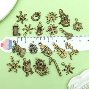 Colgantes de aleación de bronce antiguo de Navidad con formas variadas para accesorios de joyería DIY - Product Image 5