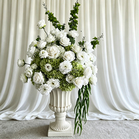 Bruidszaakbenodigdheden Saliegroen Witte Bloemstukken Luxe Witte Groenachtige Bloembollen voor Bosbruiloftdecoratie