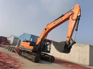 Vente Flash : Excavatrice sur Chenilles Hydraulique DX360LC 9C Haute Performance, Machine de Terrassement Robuste - Product Image 1
