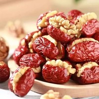 Vente en gros d'usine Fulitang 1kg Dattes fourrées aux noix Dattes rouges avec noix Emballage individuel Snacks