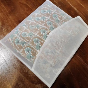 Bolsa de Regalo de Organza Gris Personalizada Fuchen OP para Ropa con Botón de Perla - Product Image 5