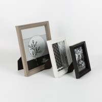 Sofine vente en gros de cadre photo PS en plastique d'affichage debout de table de style européen personnalisé 5X7''