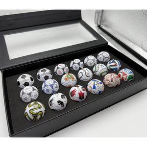 18 pièces/ensemble, ornements de fans de la Coupe du monde, objets de collection, matchs de football mondial de 1970 à <span class=keywords><strong>2022</strong></span>, mini ballon de football commémoratif, boîte cadeau, perles focales - Product Image 3