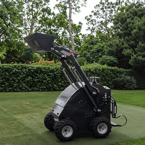 <span class=keywords><strong>Mini</strong></span>-chargeuse compacte diesel Euro 5 pour l'agriculture, garantissant une efficacité de travail optimale - Product Image 3