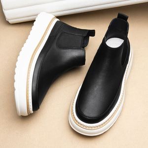 Bottes décontractées rétro pour hommes en cuir véritable, à enfiler, pour affaires et occasions formelles, antidérapantes et chaudes pour l'automne et l'hiver - Product Image 1