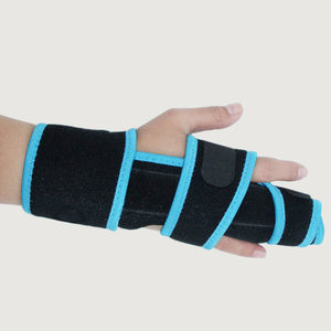 Pols Vinger Wrap Artritis Verstuikingen Breuken Rustende <span class=keywords><strong>Hand</strong></span> Spalk Palm Vinger Pijnverlichting Carpale Spalk Duim Brace Handsteun - Product Image 6