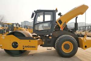 Liugong 6618E 18Ton Compactador de rodillo de carretera de un solo tambor Máquina de rodillo vibratorio con buen precio para la venta - Product Image 2