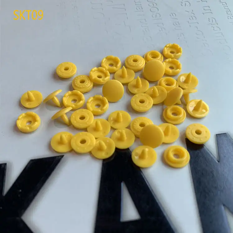 Plastic Press Snap Button Bulk Snap Fastener Colorfu Snap Buttons Stock Glossy Plastic Resin Fasteners No-sew Buttons