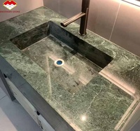 Marbre vert indien poli, imperméable et durable, taille personnalisée pour table à manger, éviers de salle de bain, escaliers, fond mural
