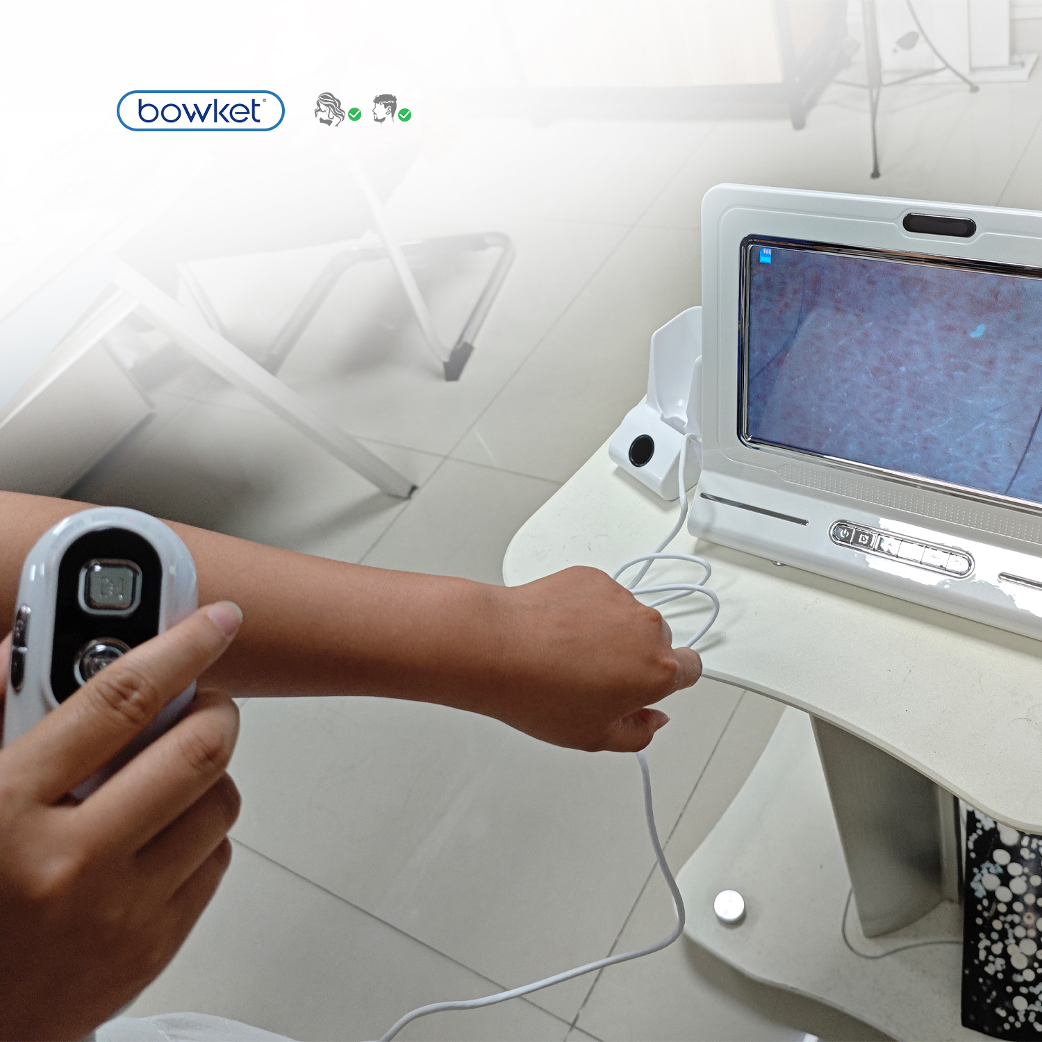 ORANGLES Bowket 11-Inch Desktop Scalp Detector | Hair Follicle Analyzer for Home Use – orangles Qatar - detailed closeup view - illustrating benefits - Image 3 of 6 | created for all | Shop Bowket 11-Inch Desktop Scalp Detector | Hair Follicle Analyzer for Home Use – orangles Qatar North Carolina | Free Shipping ORANGLES