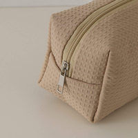 Trousse de Toilette de Voyage Personnalisée en Tissu Gaufré Polyester, Grande Capacité, Imperméable, avec Fermeture Éclair et Poignée Souple, Motif Uni