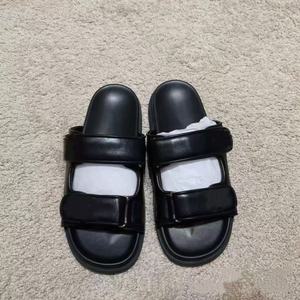 รองเท้าแตะแบบแบนสำหรับผู้หญิง ดีไซน์ใหม่ปี <span class=keywords><strong>2026</strong></span> - น้ำหนักเบา พื้นหนา กันลื่น เหมาะสำหรับใส่ไปชายหาด - สินค้าขายส่ง - Product Image 6