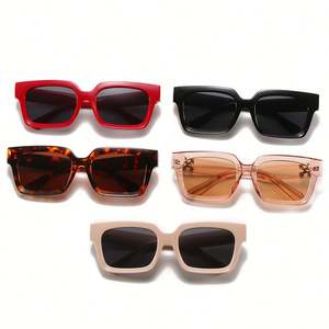 Logo personnalisé Mode Rétro Hommes Femmes <span class=keywords><strong>X</strong></span> Lettre Noir Rouge Lunettes de Soleil UV400 Grande Monture Lunettes de Soleil Carrées Hommes Femmes - Product Image 3