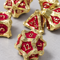 Jeu de dés en métal doré et rouge à bords tranchants, polyédriques pour RPG (D4, D6, D8, D10, D12, D20), motif branche de forêt, pour jeu de société