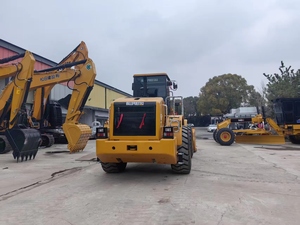 รถตักล้อยางมือสอง Caterpillar 966H สภาพดี ใช้งานได้ น้ำหนัก 15 ตัน เครื่องยนต์ปี 2020 กำลัง 92 กิโลวัตต์ ใช้งานมาแล้ว 2500 ชั่วโมง ขาย - Product Image 4