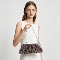 Sac à main/à bandoulière Zeyu Fashion pour femme en fausse fourrure shaggy avec fermeture Kiss Lock et chaîne, idéal pour les soirées, en fausse fourrure écologique, ODM