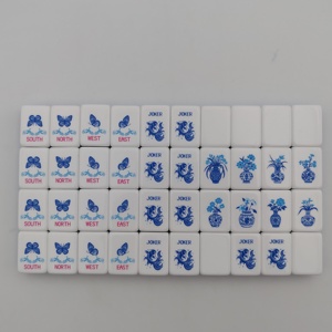 En Stock: Nuevo Set de Mahjong Americano Estético de 160 Piezas con Fichas de Acrílico de Lujo, Diseño Floral Costero Azul y Blanco Chinoiserie para Juego NMJL - Product Image 5
