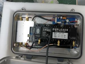 Bán Hot Analog Mini Duplex UHF hoặc VHF 10 Wát IP65 hai cách phát thanh xách tay Repeater Talk phạm vi 20km Walkie Talkie trạm cơ sở V9 - Product Image 4