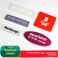 Étiquettes de vêtements personnalisées Étiquettes rectangulaires en caoutchouc de silicone découpées au laser en fer tissé pour vêtements Marques de commerce en cuir personnalisées pour vêtements