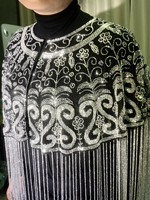 Abaya de style français pour femmes du Moyen-Orient, haut de gamme, en polyester, à bouton unique, courte, avec perles élaborées et pompons, nouvelle collection automne