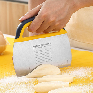 Herramienta de cocina para hornear, escala de medición de masa con raspador, cortador de masa de acero inoxidable - Product Image 2