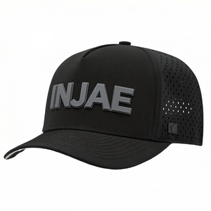 หมวกแก๊ปแบบ snapback 6 แผง สำหรับทุกเพศ  ผ้าแคนวาสกันน้ำ เหมาะสำหรับกอล์ฟและกิจกรรมกลางแจ้ง  พร้อมแผ่นยาง PVC  โลโก้ตัดด้วยเลเซอร์  ทรงแข็ง - Product Image 1