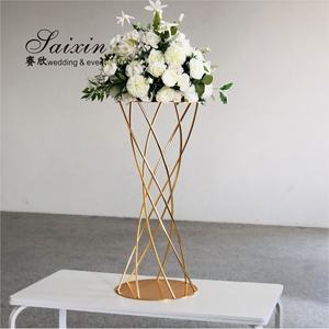ZT-406 disposizione di fiore in metallo <span class=keywords><strong>oro</strong></span> di vendita Caldo stand per la cerimonia nuziale decorazione della tavola - Product Image 1