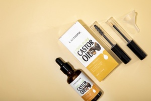 2023 nouveauté <span class=keywords><strong>huile</strong></span> de ricin biologique sérum de croissance des cheveux <span class=keywords><strong>huile</strong></span> d'amélioration des <span class=keywords><strong>sourcils</strong></span> des cils avec brosse Mascara nouveau produit de soin des cheveux - Product Image 4