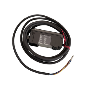 Nuevo y Original KEYENCE GT2-71MCN, Unidad Amplificadora de Sensor Digital de Alta Precisión, Tipo de Contacto NPN, Componente de Salida Analógica - Product Image 1