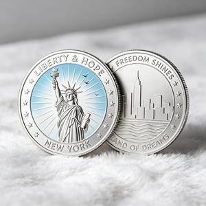 Moneda Conmemorativa de la Estatua de la Libertad, Personalizada, de Aleación de Zinc Fundido a Presión, Plateada, con Impresión UV, para Regalo Turístico - Product Image 3
