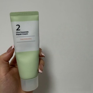 Numbuziin - Crema Reparadora de <span class=keywords><strong>Ceramidas</strong></span> Cica N.2, la Más Vendida, Capaz de Suavizar, Hidratar y Fortalecer la Barrera Cutánea - Product Image 5