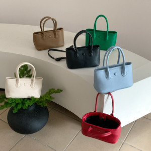 2025 nouveau petit sac fourre-tout à la main mode PU cuir bandoulière épaule messager femmes sac à main - Product Image 2