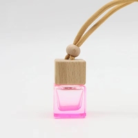 Bouteille d'aromathérapie pour voiture avec corde de suspension, diffuseur de parfum vide en verre rechargeable de 8 ml pour la décoration intérieure