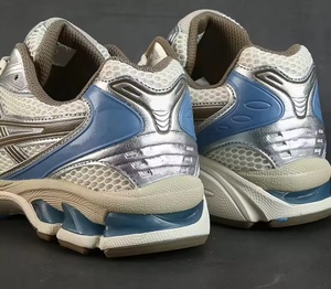 Zapatillas de deporte informales a la moda para hombre, zapatos para caminar de malla transpirable, suela gruesa antideslizante, calzado deportivo para uso diario al aire libre - Product Image 1