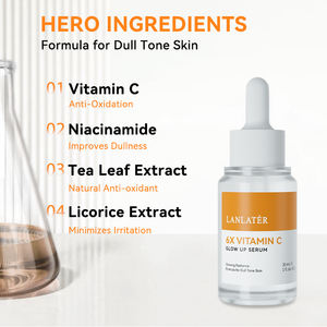 Siero Viso Sbiancante Idratante Antirughe con Vitamina <span class=keywords><strong>C</strong></span> ed Estraatti Vegetali, Marchio Privato, 30ml - Product Image 1