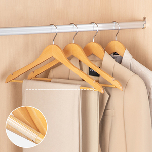 شماعات خشبية ورفوف ملابس للمعاطف بلون طبيعي من مورد الشماعات الصيني الشهير - Product Image 5